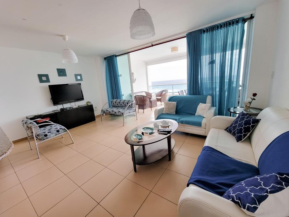 Marbella Beachfront 2Br Apt ฆวนโดลีโอ ภายนอก รูปภาพ